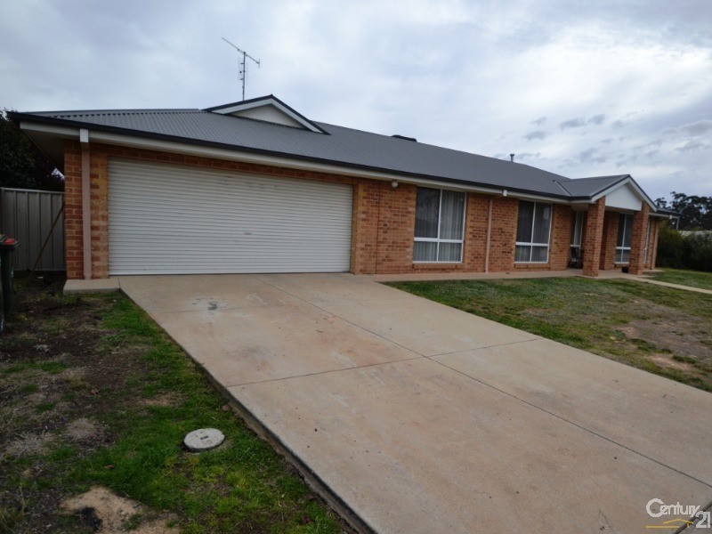 32 Glencoe Boulevard, Moama NSW 2731