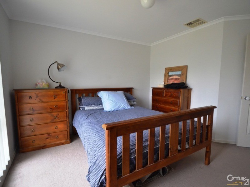 32 Glencoe Boulevard, Moama NSW 2731