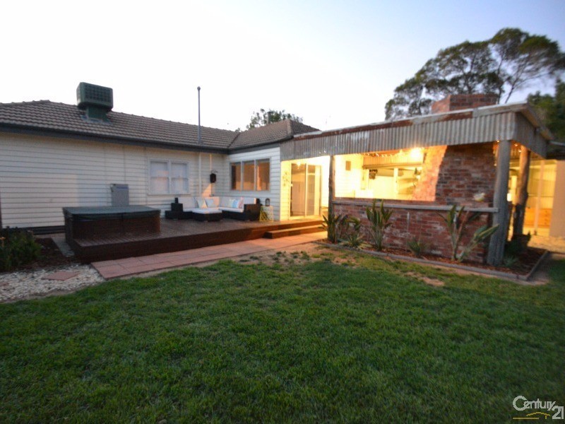 72 Sturt Street, Echuca VIC 3564