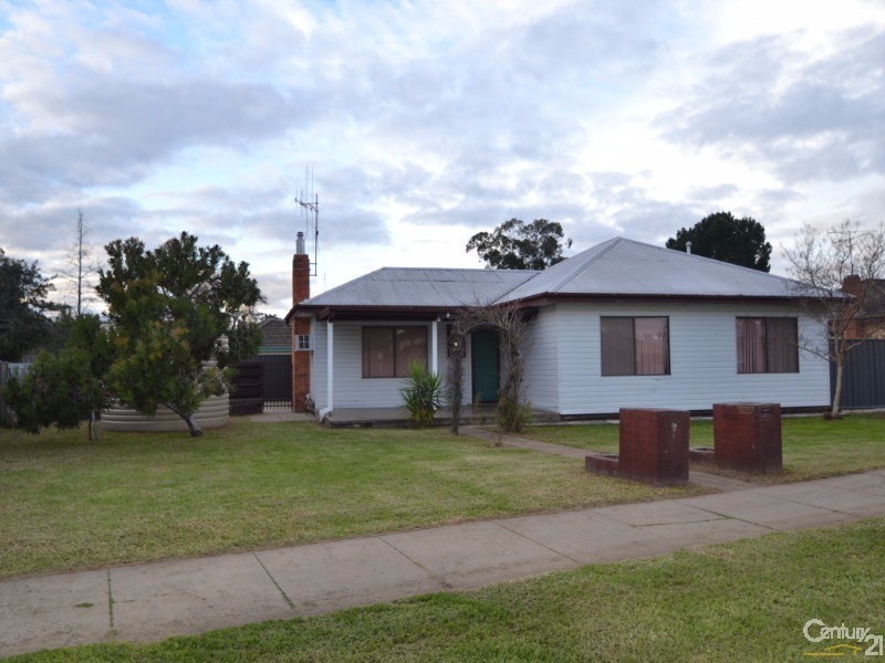 36 Eyre Street, Echuca VIC 3564