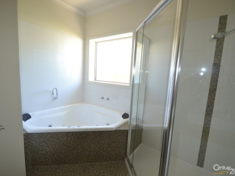 23 Haverfield Street, Echuca VIC 3564