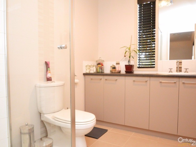 4 Arran Street, Moama NSW 2731