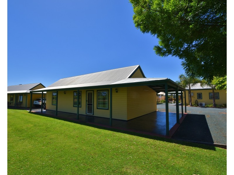 Unit 32 / 162 Perricoota Road, Moama NSW 2731