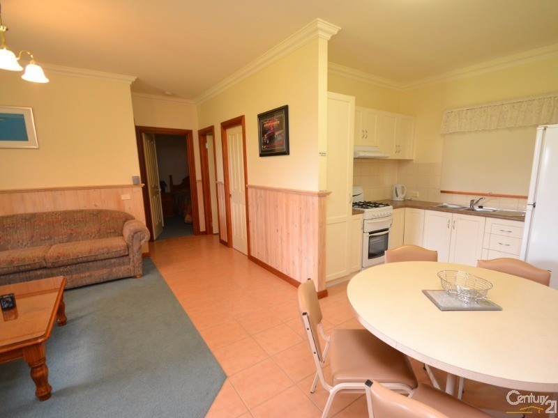 Unit 32 / 162 Perricoota Road, Moama NSW 2731