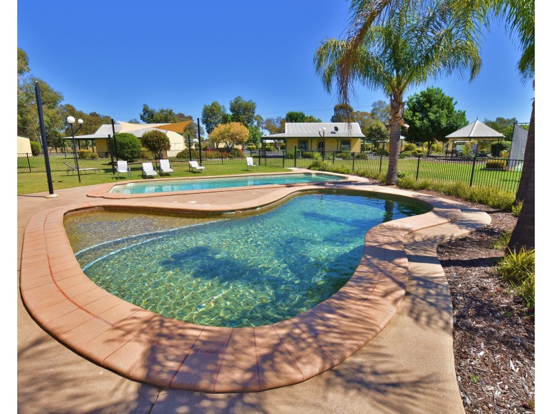 Unit 32 / 162 Perricoota Road, Moama NSW 2731