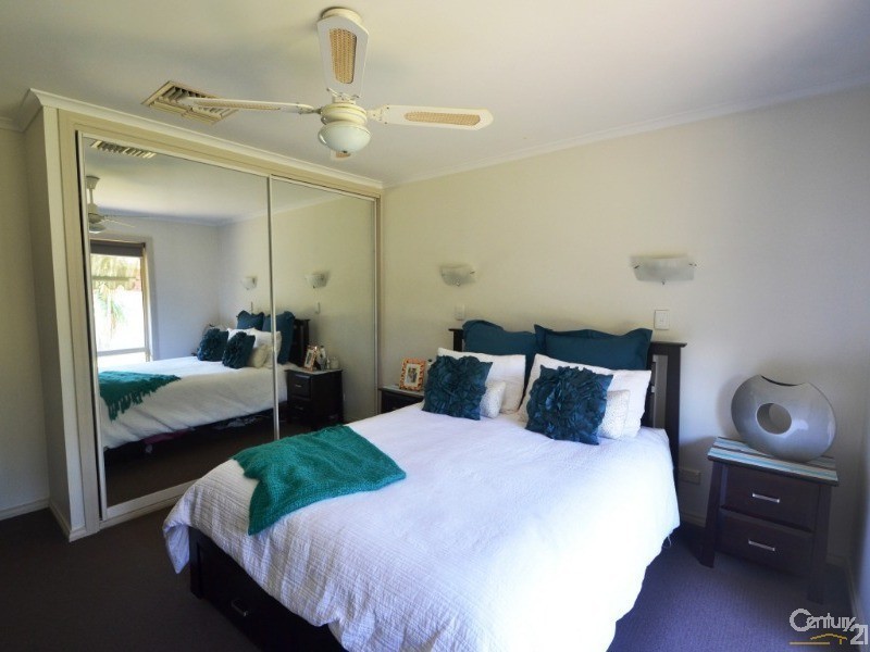 50  Bowen Street, Echuca VIC 3564