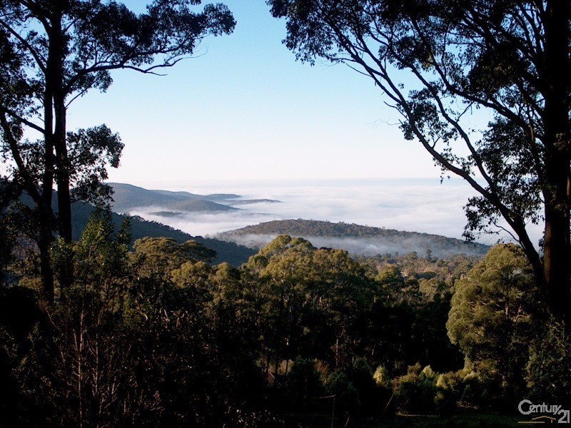 121 Alton Road, Mount Macedon VIC 3441