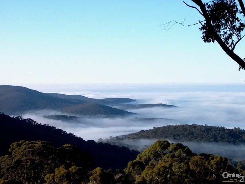 121 Alton Road, Mount Macedon VIC 3441