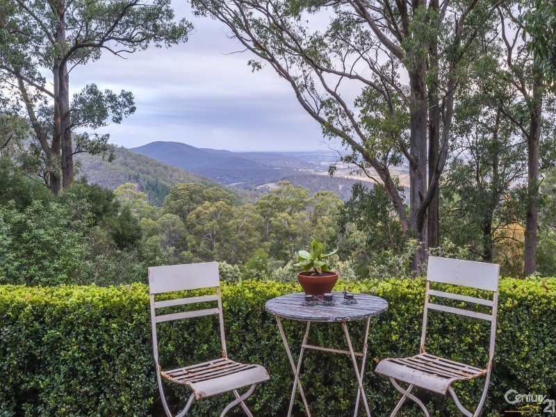 121 Alton Road, Mount Macedon VIC 3441