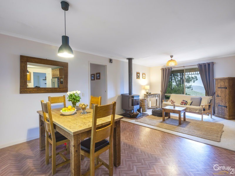 121 Alton Road, Mount Macedon VIC 3441