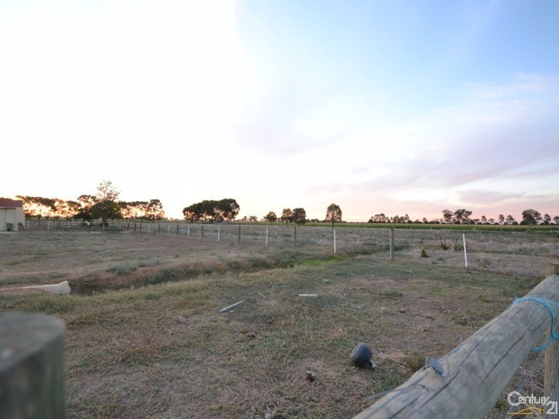 928 Henderson Road, Tongala VIC 3621