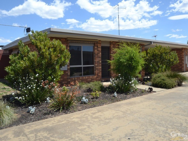 1/99 Shackell Street, Echuca VIC 3564