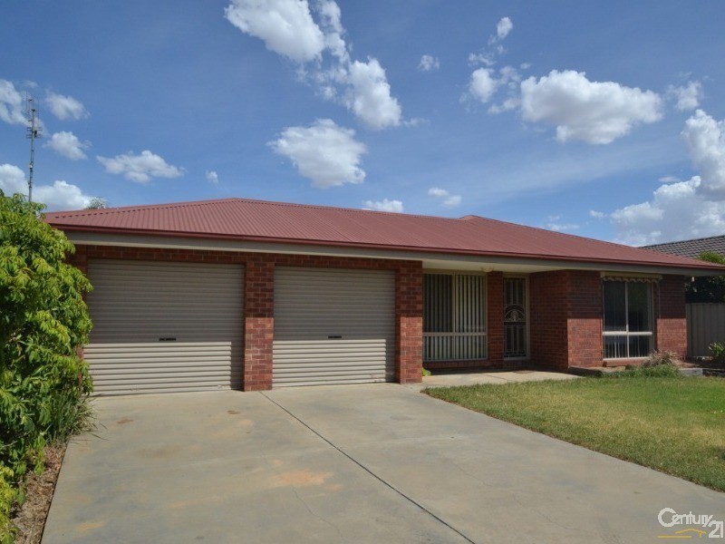 22 Alfred Avenue, Echuca VIC 3564