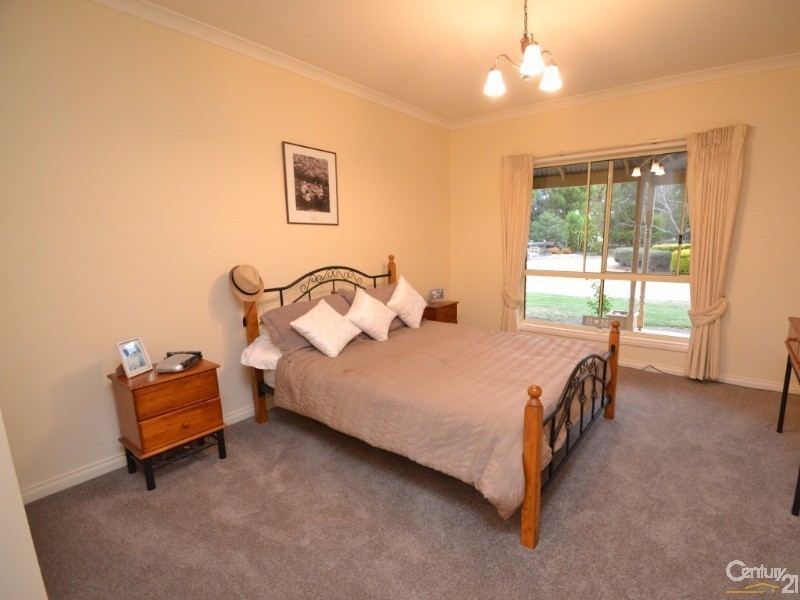 48 Moama Street, Mathoura NSW 2710