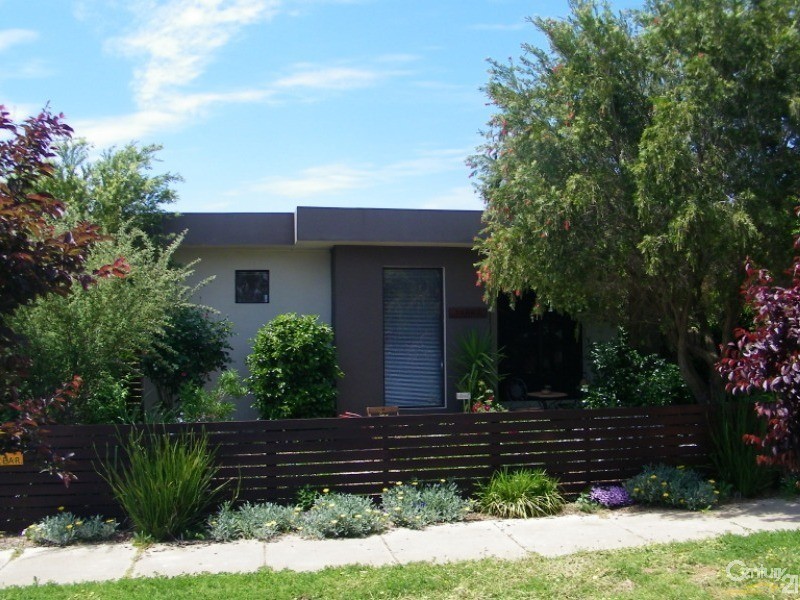 6 Yarra Street, Echuca VIC 3564