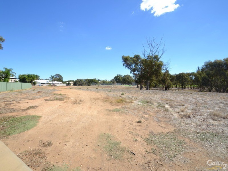 6 Riverland Close, Echuca VIC 3564