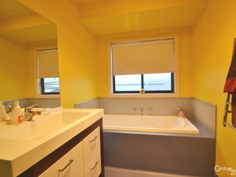 70B Pakenham Street, Echuca VIC 3564