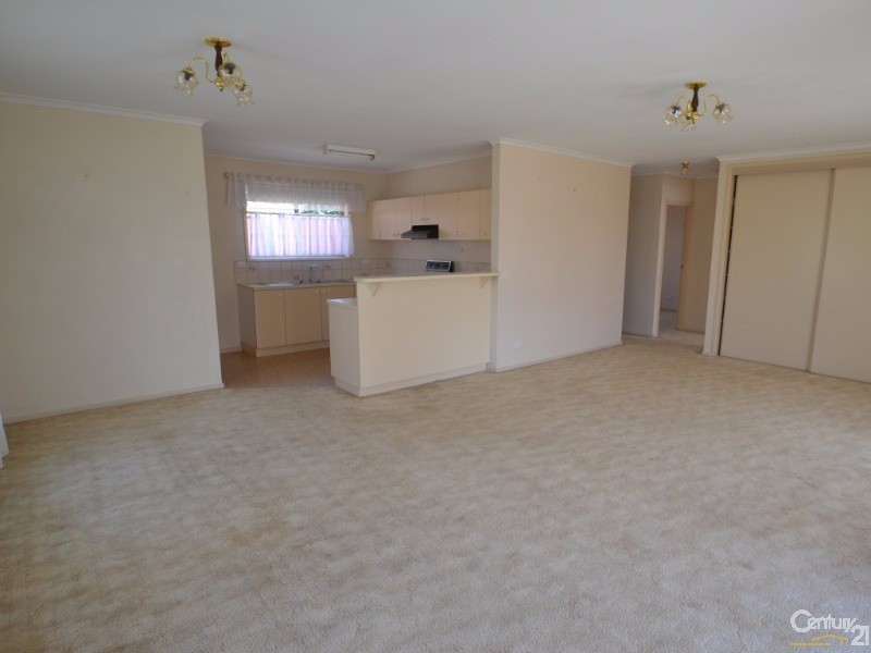 1/319 High Street, Echuca VIC 3564