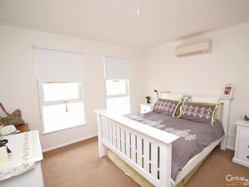 18 Popplewell Street, Moama NSW 2731