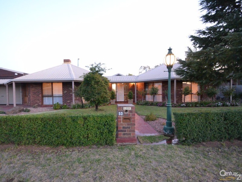 53 Elizabeth Street, Echuca VIC 3564