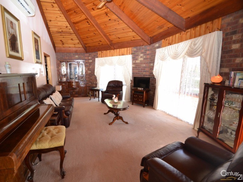 53 Elizabeth Street, Echuca VIC 3564