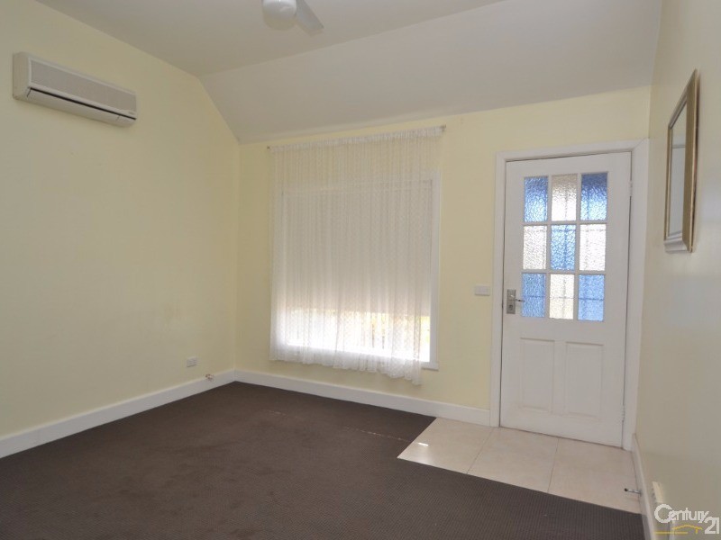 49 Regent Street, Moama NSW 2731