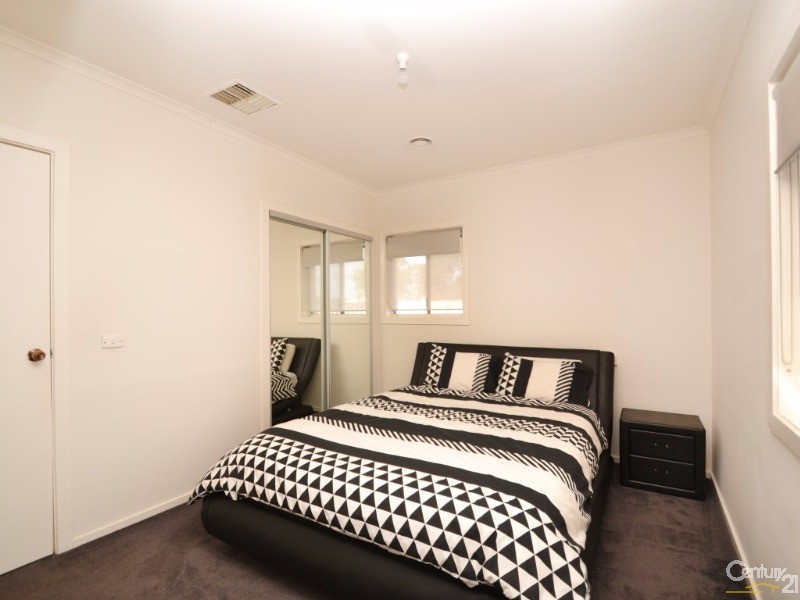 6 Martin Street, Moama NSW 2731