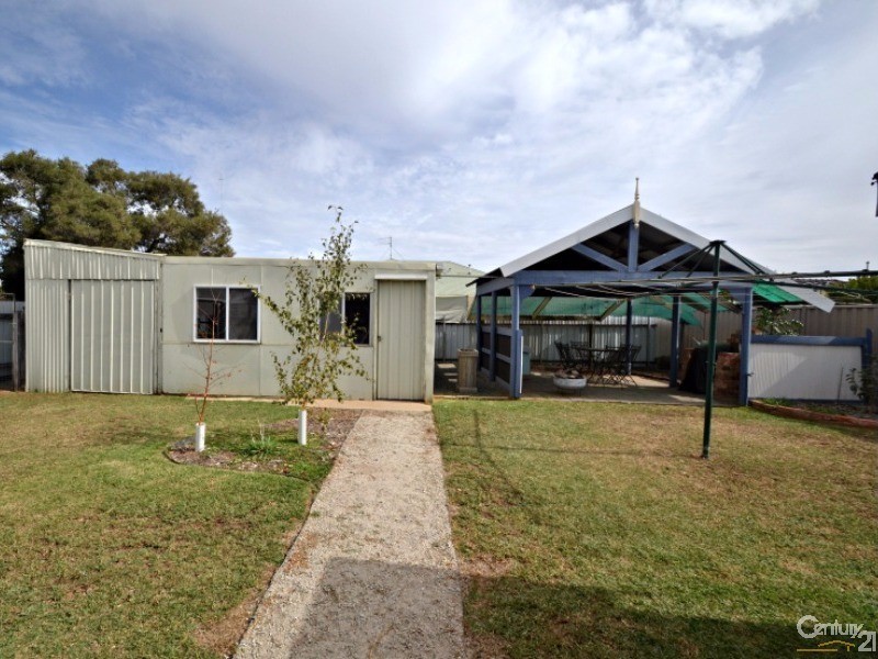 33 Annesley Street, Echuca VIC 3564