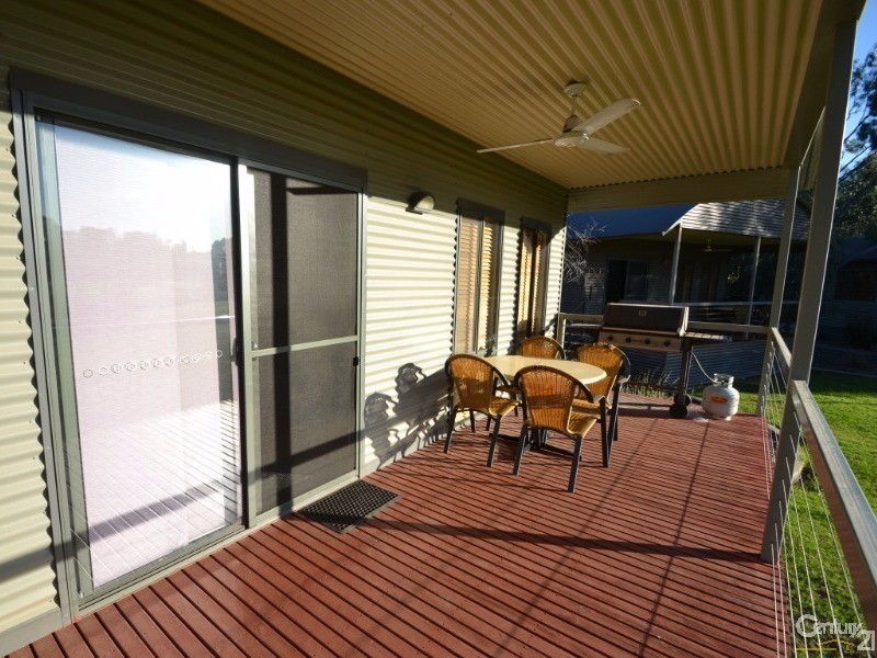 69 Dungala Way, Moama NSW 2731