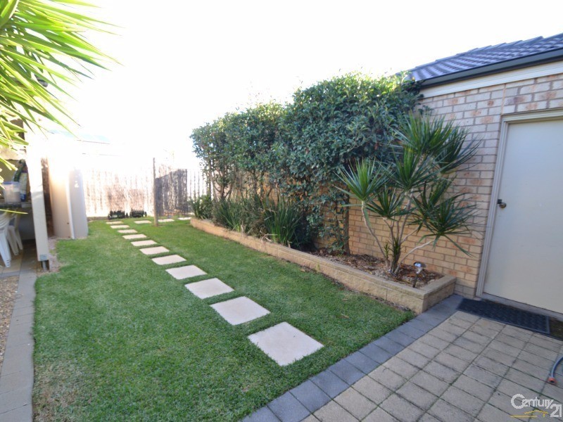 5 Kingfisher Drive West, Moama NSW 2731