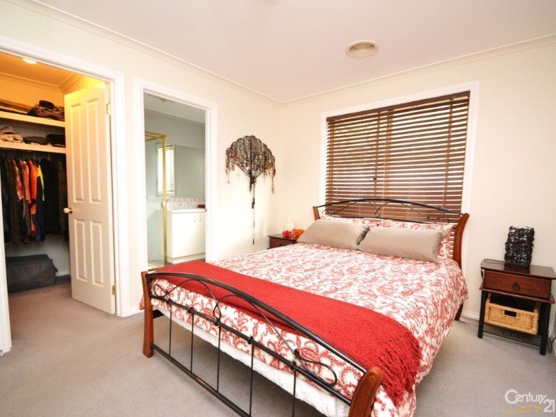 21 Roberts Court, Echuca VIC 3564