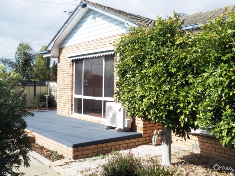 43 Crossen Street, Echuca VIC 3564