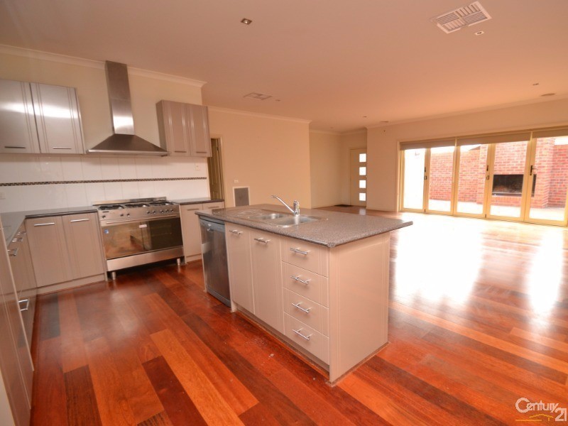 2/7 Eyre Street, Echuca VIC 3564