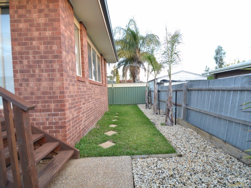 23 Moama Street, Echuca VIC 3564