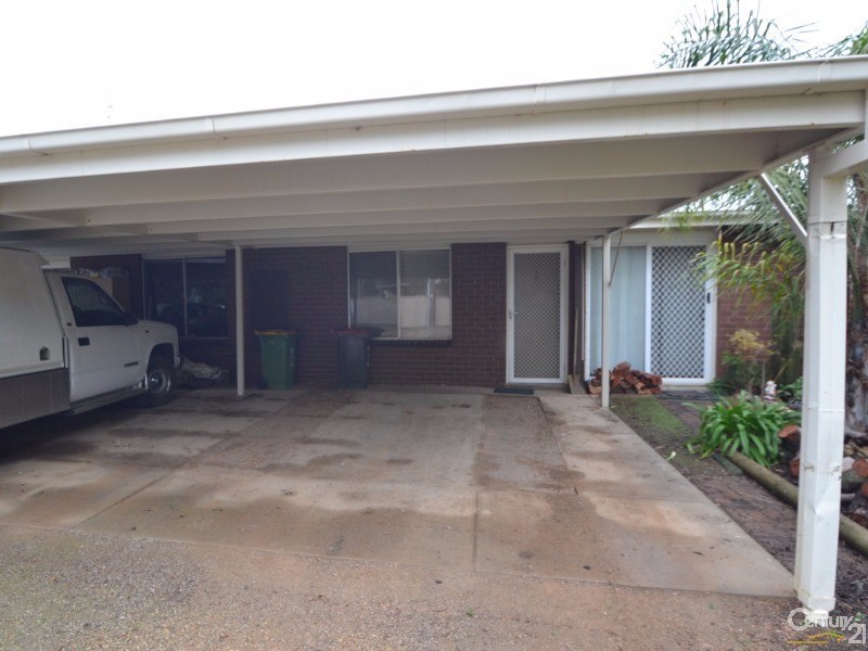 2/6 Roberts Lane, Echuca VIC 3564