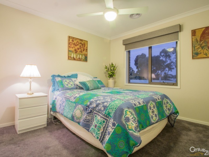 69 Pakenham Street, Echuca VIC 3564