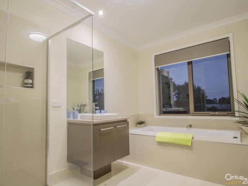 69 Pakenham Street, Echuca VIC 3564