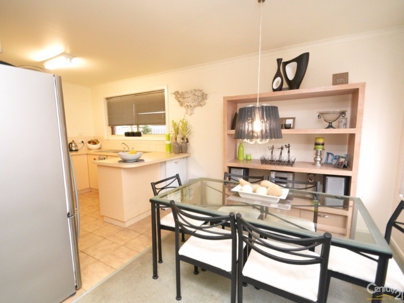 2/3 Chanter Street, Moama NSW 2731