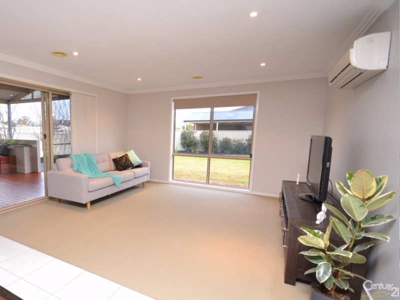 6 Skye Ave, Moama NSW 2731