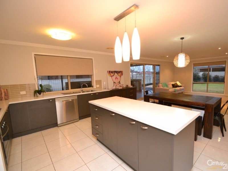 6 Skye Ave, Moama NSW 2731