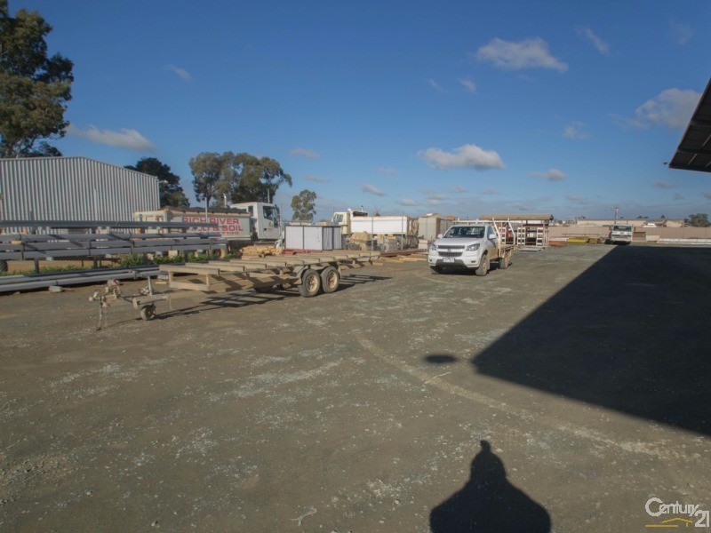 45 Ogilvie Avenue, Echuca VIC 3564