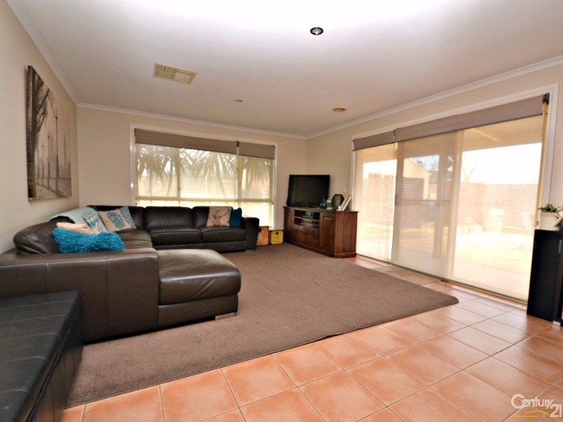 11 Wearne Road, Echuca VIC 3564