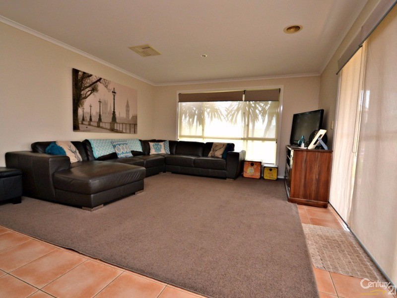 11 Wearne Road, Echuca VIC 3564
