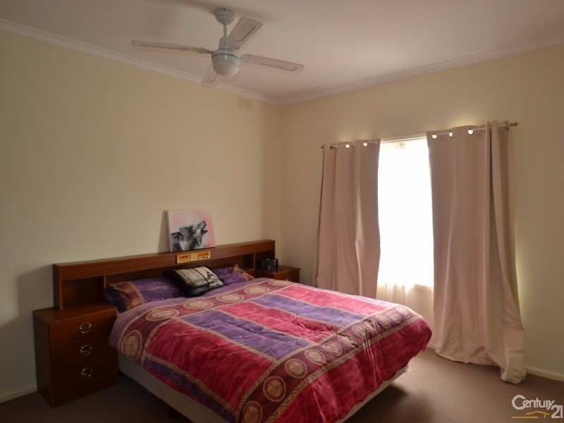 6 Council Street, Moama NSW 2731