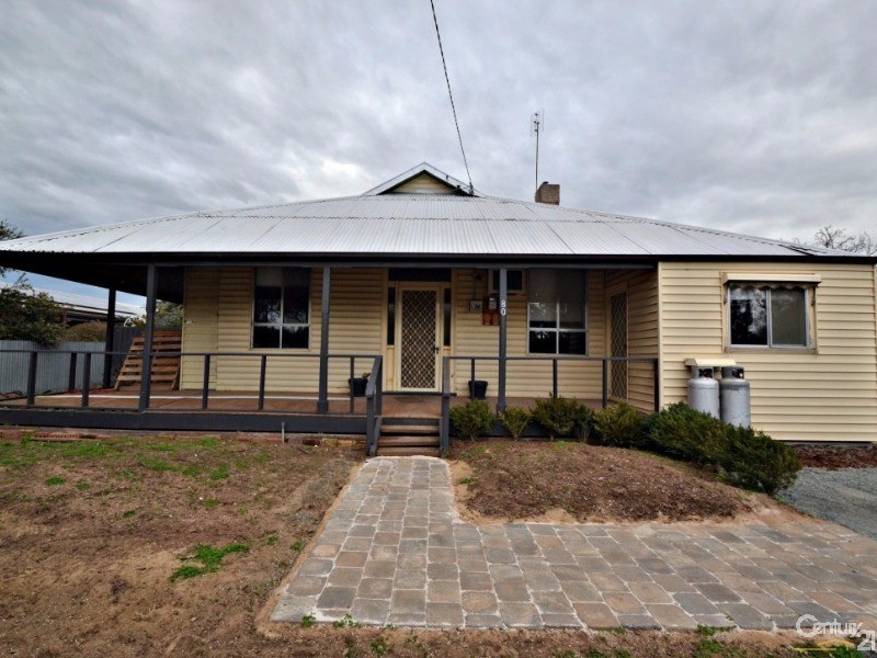 80  Warren Street, Echuca VIC 3564