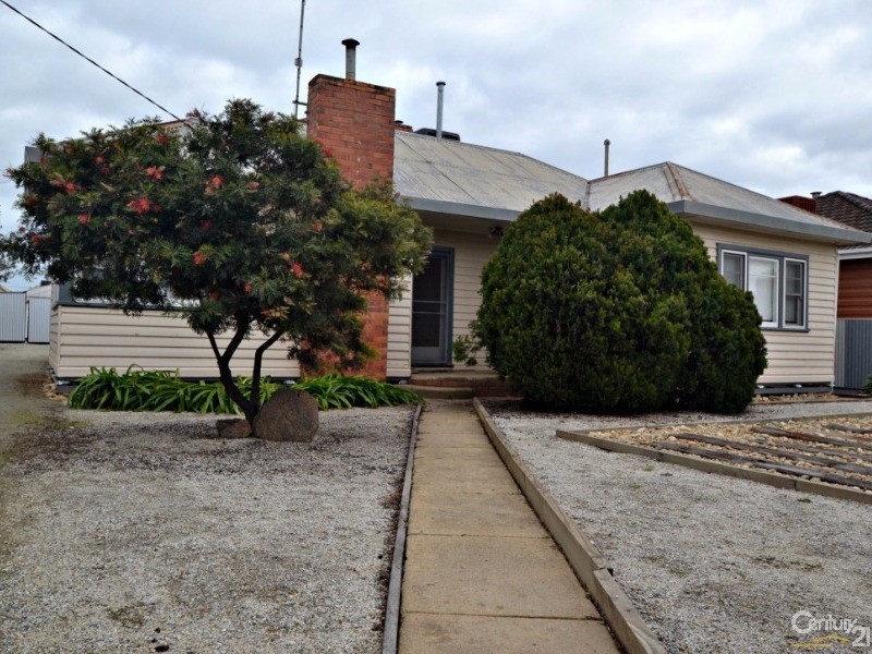 57 Hovell Street, Echuca VIC 3564