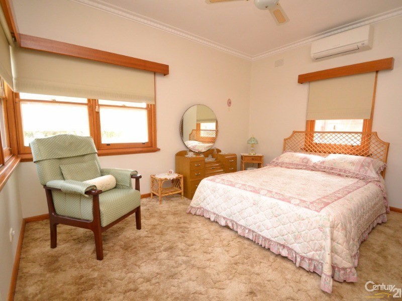 10 Yarra Street, Echuca VIC 3564