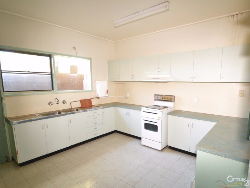 245-249 Pakenham Street, Echuca VIC 3564