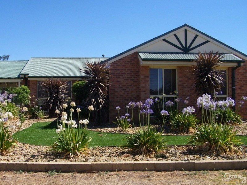 23 Alfred Avenue, Echuca VIC 3564