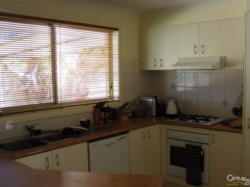 23 Alfred Avenue, Echuca VIC 3564